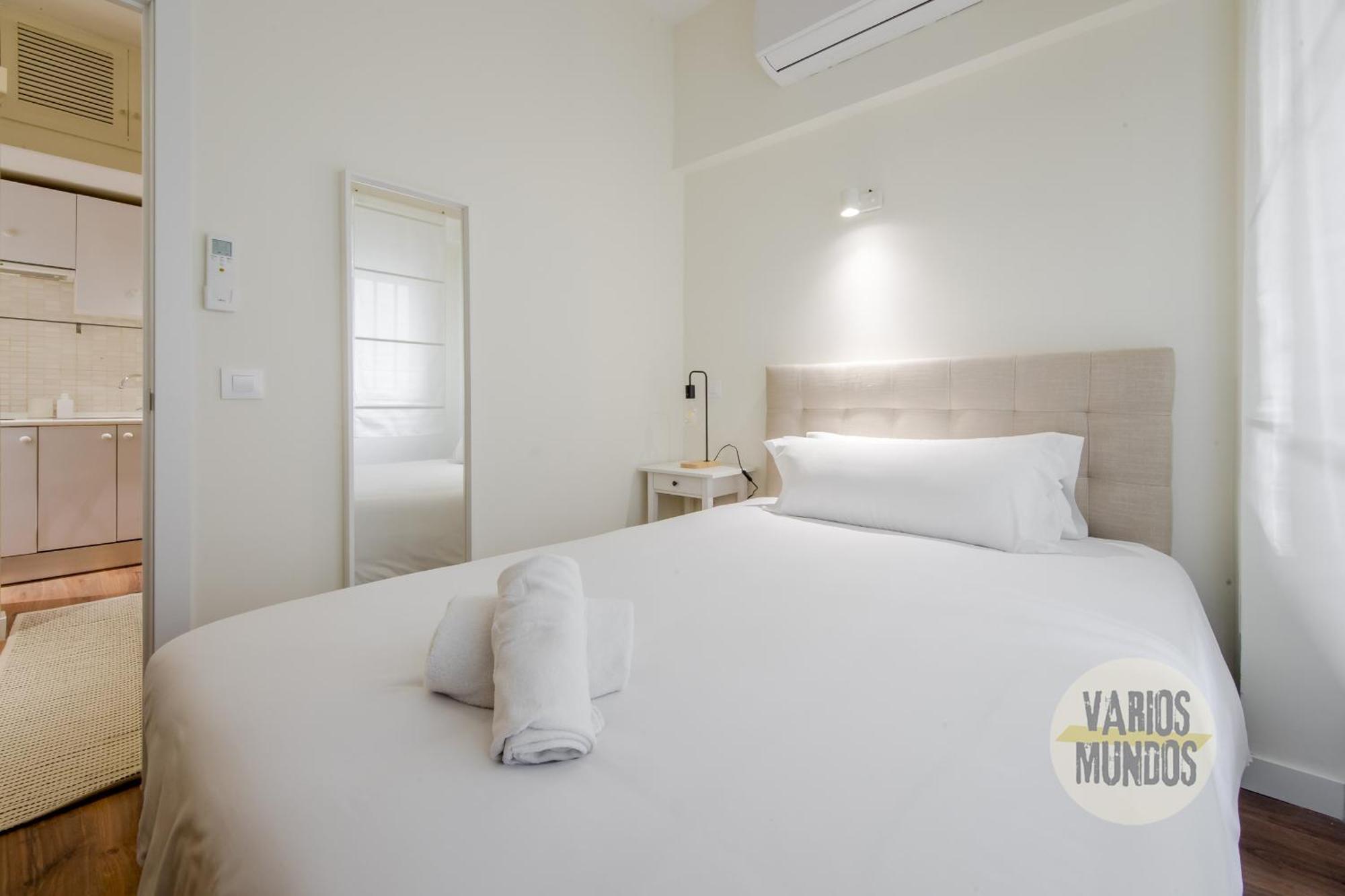 Elegante Apt Para 3 En Chueca A 1 Min De Gran Via マドリード エクステリア 写真