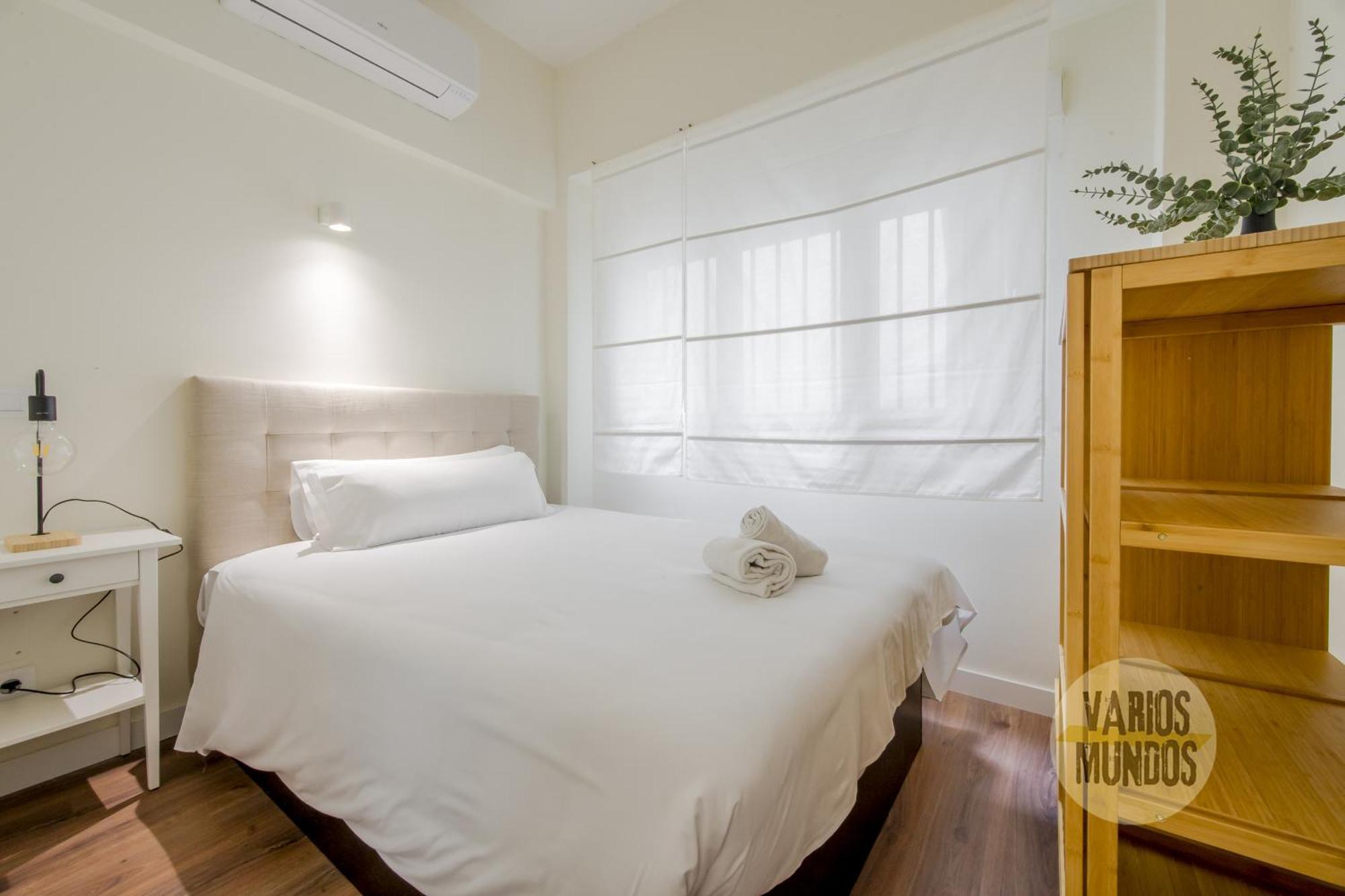 Elegante Apt Para 3 En Chueca A 1 Min De Gran Via マドリード エクステリア 写真